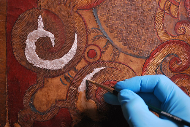 Konzervatorsko-restauratorski radovi na kožnatom predoltarniku iz župne crkve sv. Jakova na Čiovu