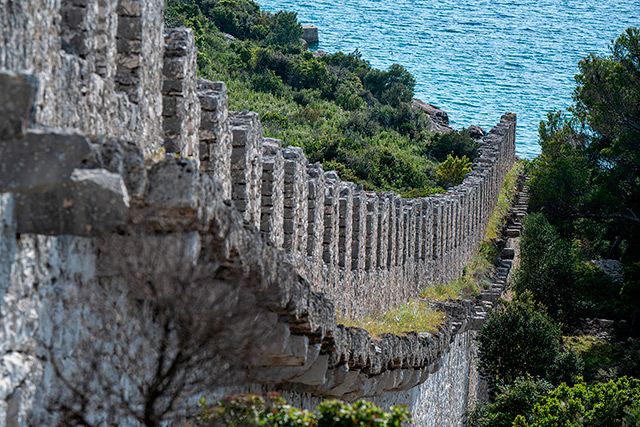 Bedem Oštrica kod Grebaštice
