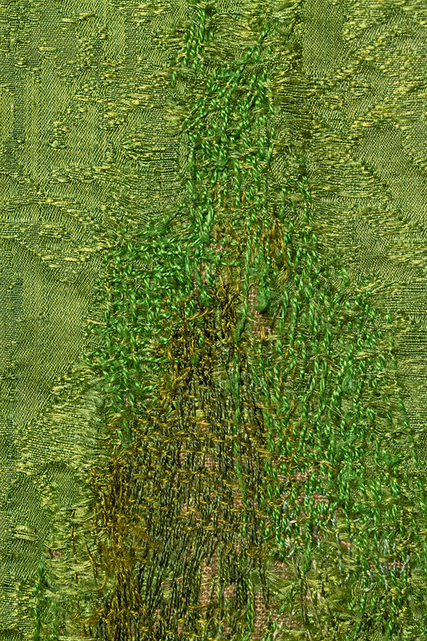 Konzervatorsko-restauratorski radovi na dalmatici i trima manipulima iz trogirske katedrale sv. Lovre