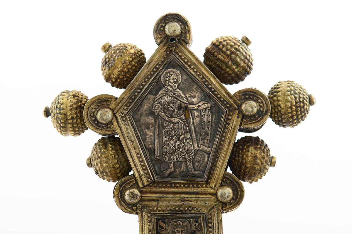 Povratak ophodnoga križa iz 14. stoljeća, ukradenog iz franjevačkoga samostana u Zadru