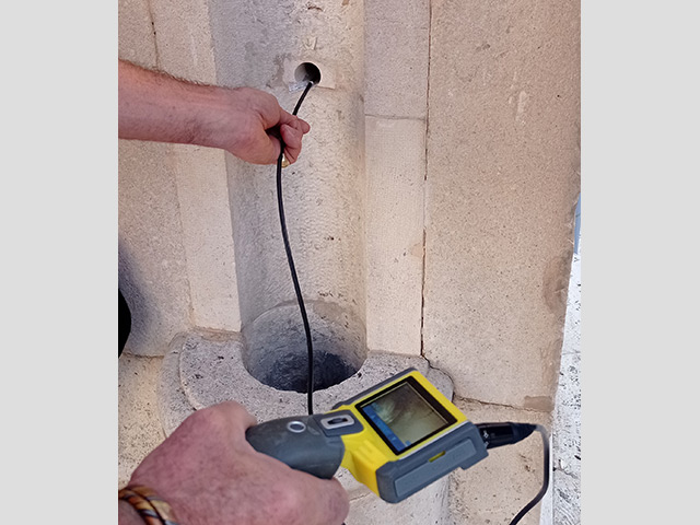 Radni sastanak međunarodnog stručnog tima za određivanje pristupa problematici sanacije oštećenja Orlandovog stupa u Dubrovniku