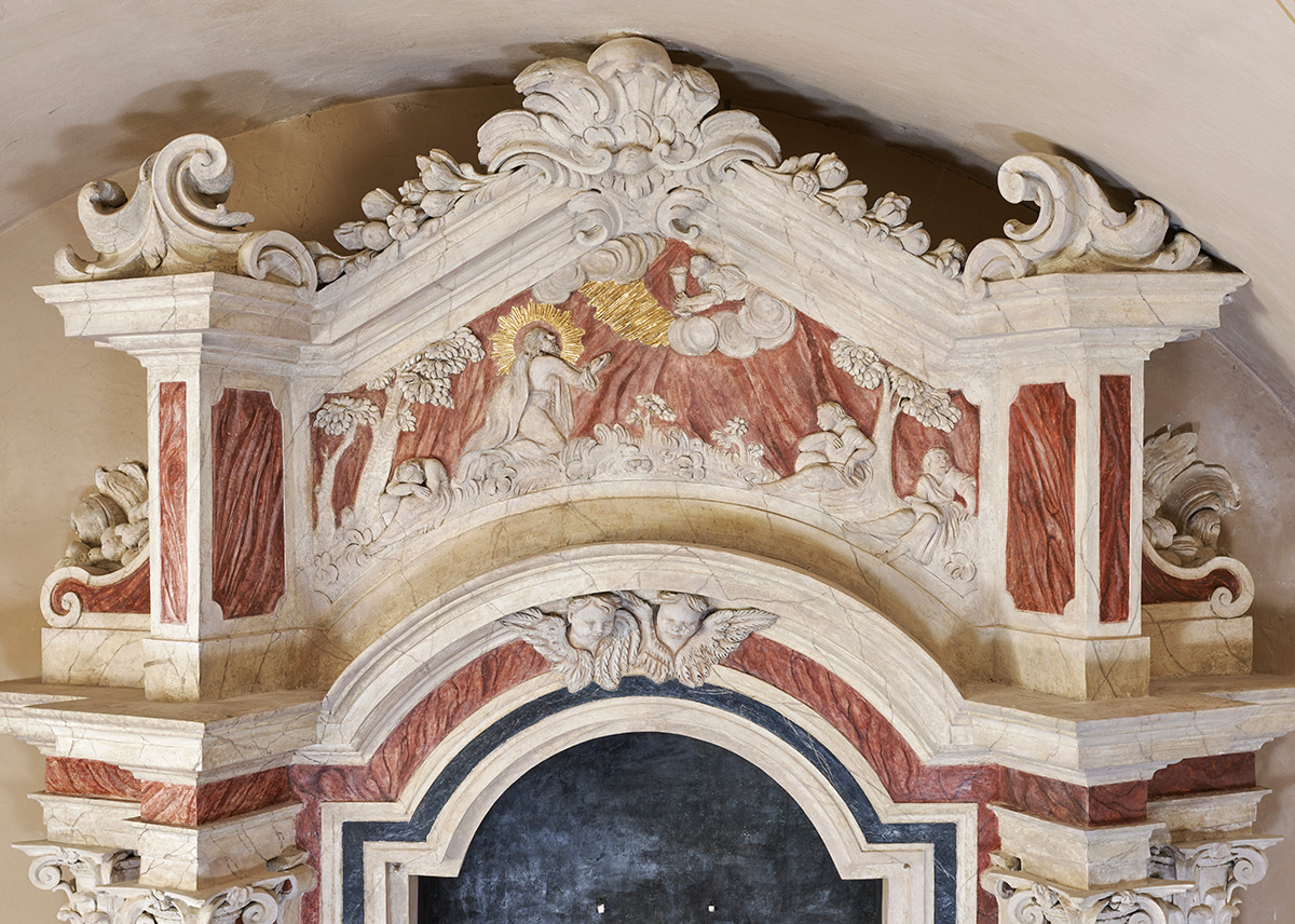 Pazin, župna crkva sv. Nikole sa zvonikom – oltar Sv. Križa